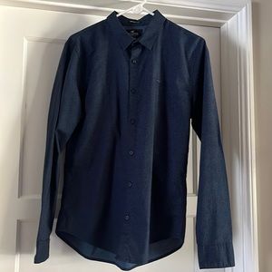 Hollister Epic Flex Stretch, Collared Long Sleeve Button-up,  Muscle Fit